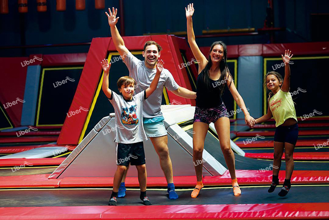  Trampoline Park-1