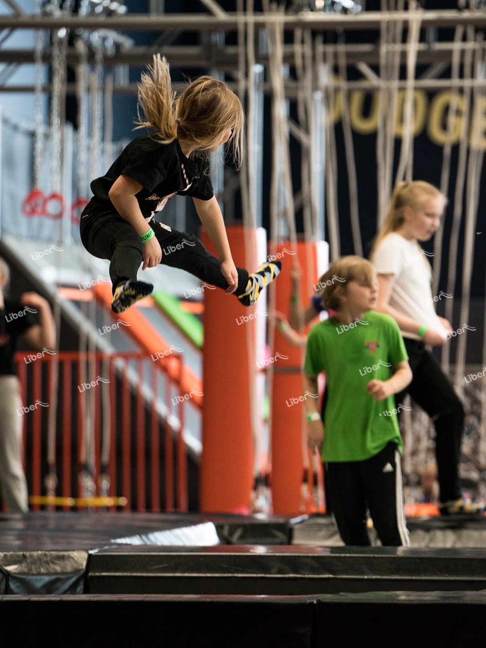 trampoline park-2