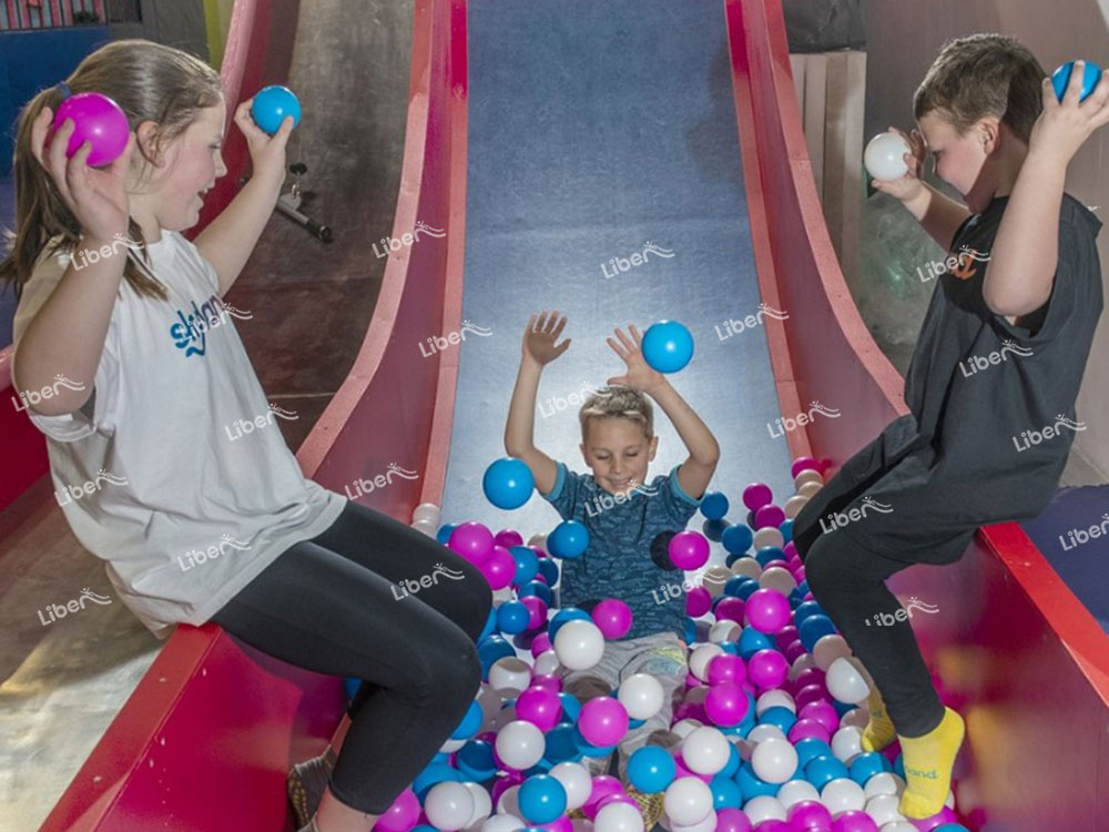 indoor trampoline-2